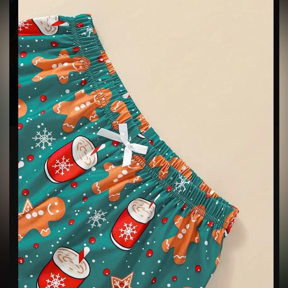 Women’s Gingerbread Man Two Piece Pajama Set Holiday Festive Christmas - Picture 5 of 5